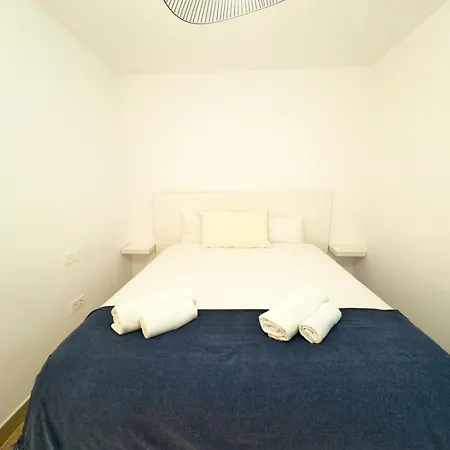 En Puerto Banus Apartment *